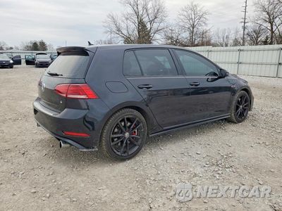 Trzecie zdjęcie samochodu z tyłu: 2019 VOLKSWAGEN GTI S VIN:3VW6T7AU8KM013135 - miniatura