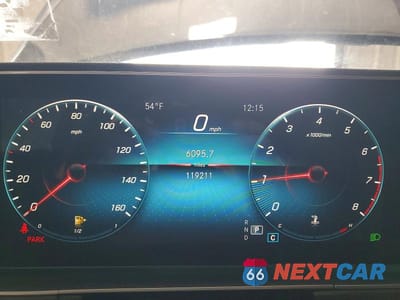 Zdjęcie 9 z 12 samochodu: 2021 MERCEDES-BENZ GLE 350 4MATIC VIN:4JGFB4KB3MA491234 - miniatura