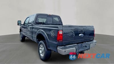 Trzecie zdjęcie samochodu z tyłu: 2015 FORD F350 SUPER DUTY VIN:1FT8W3B63FEC74809 - miniatura