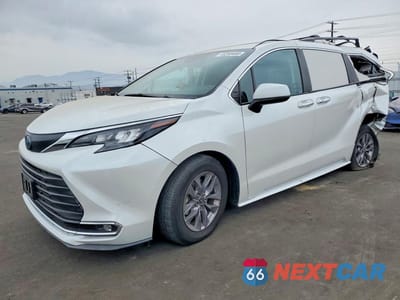 2024 TOYOTA SIENNA XLE 8-PASSENGER 5TDYRKEC8RS198960 - główne zdjęcie licytacji z USA - miniatura