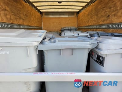 Zdjęcie 10 z 13 samochodu: 2022 ISUZU NPR HD - DELIVERY TRUCK VIN:JALC4W167N7014465 - miniatura