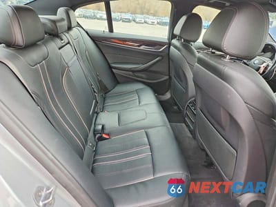 Zdjęcie 10 z 12 samochodu: 2019 BMW 530XE VIN:WBAJB1C57KB375299 - miniatura