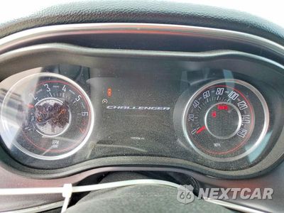 Zdjęcie 9 z 12 samochodu: 2015 DODGE CHALLENGER SXT VIN:2C3CDZAG7FH714864 - miniatura