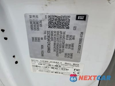 Zdjęcie 12 z 12 samochodu: 2019 CHEVROLET EXPRESS G2500 VIN:1GCWGAF17K1249615 - miniatura
