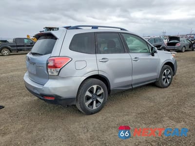 Trzecie zdjęcie samochodu z tyłu: 2017 SUBARU FORESTER 2.5I PREMIUM VIN:JF2SJADC5HH451441 - miniatura