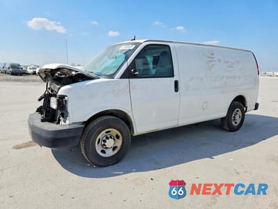 2014 CHEVROLET EXPRESS 2500 CARGO DELIVERY VAN 1GCWGFFA1E1102112 - główne zdjęcie licytacji z USA - miniatura