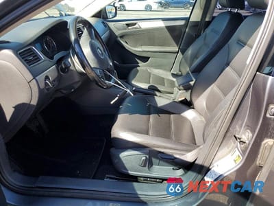 Zdjęcie 7 z 12 samochodu: 2014 VOLKSWAGEN JETTA VIN:3VWD17AJ7EM425232 - miniatura