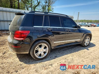 Trzecie zdjęcie samochodu z tyłu: 2015 MERCEDES-BENZ GLK 350 VIN:WDCGG5HB8FG428695 - miniatura