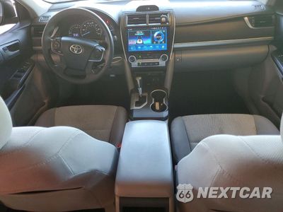 Zdjęcie 8 z 13 samochodu: 2012 TOYOTA CAMRY VIN:4T4BF1FK9CR195780 - miniatura