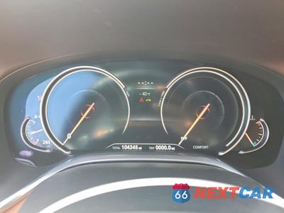 Zdjęcie 9 z 11 samochodu: 2017 BMW 740 I VIN:WBA7E2C52HG739597 - miniatura