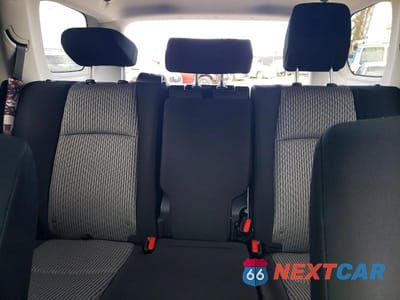 Zdjęcie 10 z 13 samochodu: 2015 TOYOTA 4RUNNER SR5 VIN:JTEBU5JR3F5233465 - miniatura