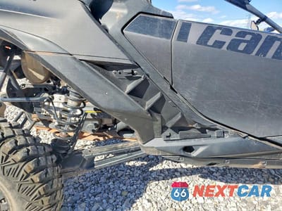 Zdjęcie 9 z 10 samochodu: 2024 CAN-AM MAVERICK R UTILITY VEHICLE VIN:3JB8XAT40RE005337 - miniatura