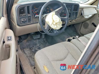 Zdjęcie 8 z 13 samochodu: 2003 CHEVROLET SILVERADO C2500 HEAVY DUTY VIN:1GCHC29G93E125365 - miniatura