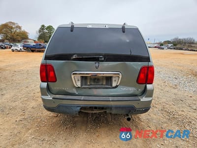 Zdjęcie 6 z 13 samochodu: 2005 LINCOLN NAVIGATOR VIN:5LMFU27585LJ19201 - miniatura
