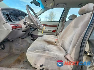 Zdjęcie 7 z 12 samochodu: 2001 MERCURY GRAND MARQUIS LS VIN:2MEFM75W61X676233 - miniatura