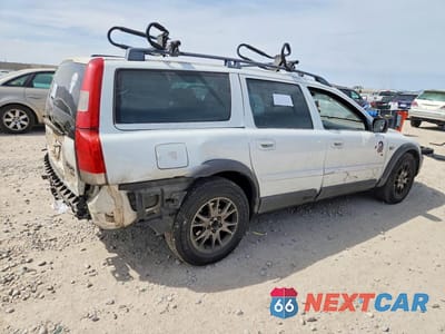 Trzecie zdjęcie samochodu z tyłu: 2004 VOLVO XC70 VIN:YV1SZ59H641158339 - miniatura