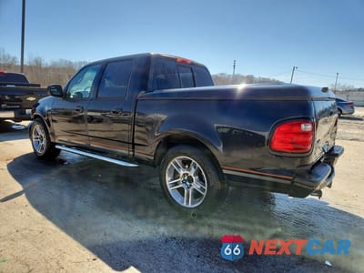 Drugie zdjęcie samochodu z przodu: 2001 FORD F150 SUPERCREW VIN:1FTRW07LX1KB97349 - miniatura