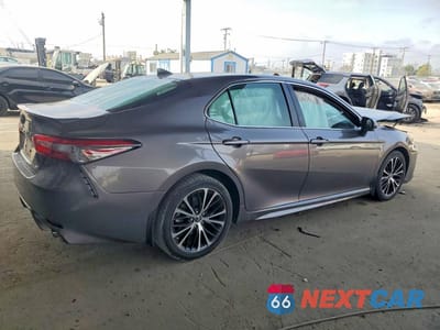 Trzecie zdjęcie samochodu z tyłu: 2019 TOYOTA CAMRY SE VIN:4T1B11HK4KU802060 - miniatura