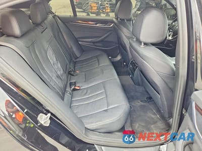 Zdjęcie 10 z 12 samochodu: 2017 BMW 530 XI VIN:WBAJA7C30HG906567 - miniatura
