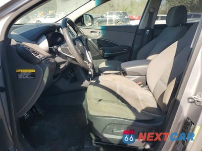 Zdjęcie 7 z 14 samochodu: 2016 HYUNDAI SANTA FE SE VIN:KM8SM4HF2GU133760 - miniatura