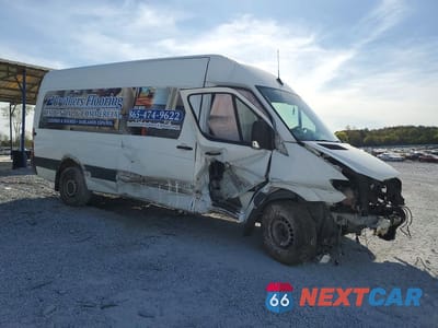 Czwarte zdjęcie samochodu z boku: 2017 MERCEDES BENZ SPRINTER 2500 DELIVERY VAN VIN:WD3PE8CD5HP536291 - miniatura
