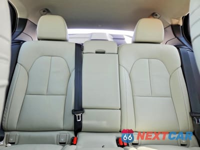 Zdjęcie 10 z 15 samochodu: 2022 VOLVO XC40 T4 INSCRIPTION VIN:YV4AC2HL1N2781819 - miniatura