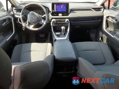 Zdjęcie 8 z 14 samochodu: 2024 TOYOTA RAV4 XLE VIN:2T3P1RFV9RC421051 - miniatura