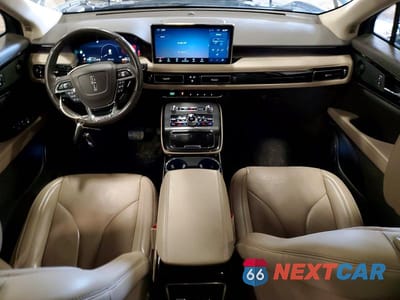 Zdjęcie 8 z 13 samochodu: 2021 LINCOLN NAUTILUS RESERVE VIN:2LMPJ8KP3MBL09969 - miniatura