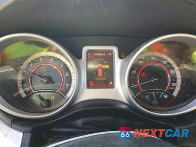 Zdjęcie 9 z 12 samochodu: 2018 DODGE JOURNEY SE VIN:3C4PDCAB9JT157566 - miniatura