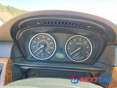 Zdjęcie 9 z 12 samochodu: 2010 BMW 528 I VIN:WBANU5C53AC460135 - miniatura