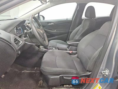 Zdjęcie 7 z 11 samochodu: 2017 CHEVROLET CRUZE LT VIN:1G1BE5SM9H7130135 - miniatura