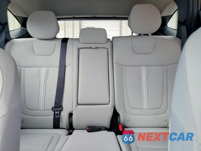 Zdjęcie 10 z 13 samochodu: 2025 HYUNDAI TUCSON SEL VIN:5NMJBCDE2SH544363 - miniatura