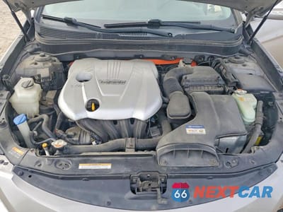 Zdjęcie 11 z 13 samochodu: 2013 HYUNDAI SONATA HYBRID VIN:KMHEC4A41DA088672 - miniatura