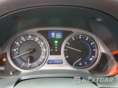 Zdjęcie 9 z 12 samochodu: 2009 LEXUS IS 250 BASE VIN:JTHBK262595103470 - miniatura