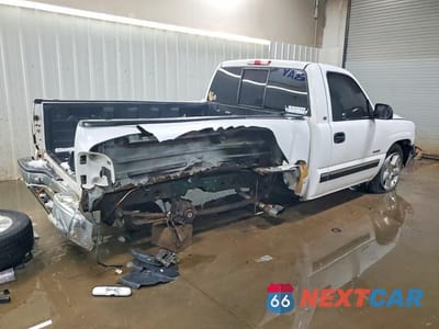Trzecie zdjęcie samochodu z tyłu: 1999 CHEVROLET SILVERADO K1500 VIN:1GCEK14T6XZ200929 - miniatura