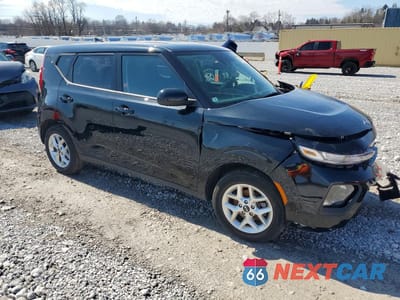 Czwarte zdjęcie samochodu z boku: 2021 KIA SOUL S VIN:KNDJ23AU2M7783451 - miniatura