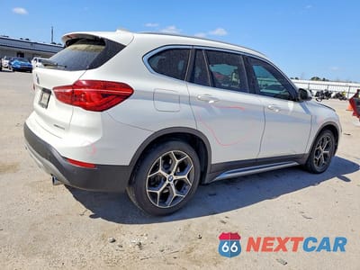 Trzecie zdjęcie samochodu z tyłu: 2018 BMW X1 XDRIVE28I VIN:WBXHT3C31J5L27192 - miniatura