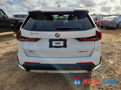 Zdjęcie 6 z 13 samochodu: 2025 BMW X1 XDRIVE28I VIN:WBX73EF03S5105702 - miniatura