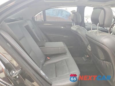 Zdjęcie 10 z 12 samochodu: 2013 MERCEDES-BENZ S 550 4MATIC VIN:WDDNG9EB6DA535436 - miniatura
