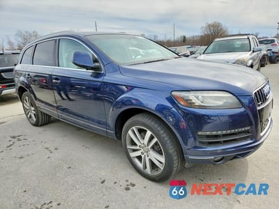 Czwarte zdjęcie samochodu z boku: 2014 AUDI Q7 PREMIUM PLUS VIN:WA1LGAFE9ED013521 - miniatura