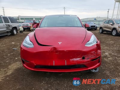 Piąte zdjęcie samochodu w środku: 2021 TESLA MODEL Y VIN:5YJYGDEE4MF123981 - miniatura