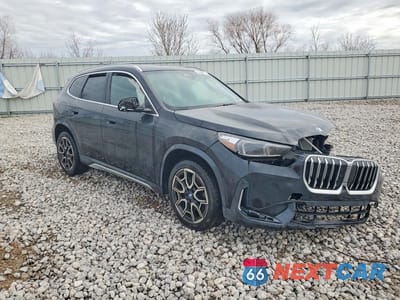 Czwarte zdjęcie samochodu z boku: 2024 BMW X1 XDRIVE28I VIN:WBX73EF0XR5Z44269 - miniatura
