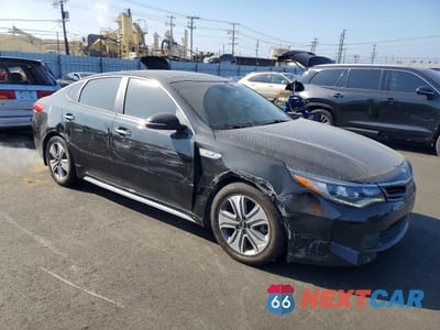 Czwarte zdjęcie samochodu z boku: 2018 KIA OPTIMA HYBRID EX VIN:KNAGU4LE7J5021186 - miniatura