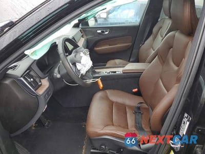 Zdjęcie 7 z 12 samochodu: 2021 VOLVO XC60 T5 MOMENTUM VIN:YV4102DKXM1700472 - miniatura