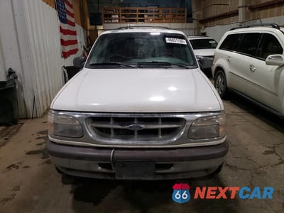 Piąte zdjęcie samochodu w środku: 1996 FORD EXPLORER VIN:1FMDU35P9TUD03350 - miniatura