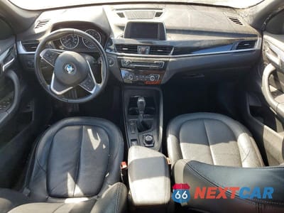 Zdjęcie 8 z 12 samochodu: 2018 BMW X1 SDRIVE28I VIN:WBXHU7C34J5H40120 - miniatura