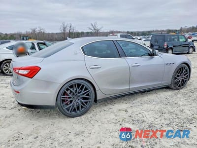 Trzecie zdjęcie samochodu z tyłu: 2015 MASERATI GHIBLI S VIN:ZAM57RTA2F1146411 - miniatura