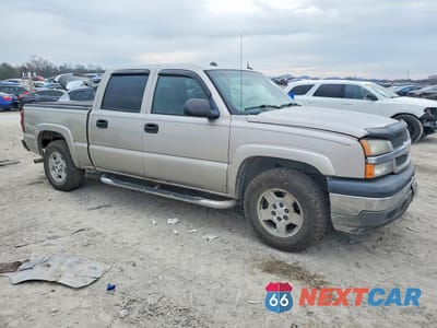 Czwarte zdjęcie samochodu z boku: 2005 CHEVROLET SILVERADO K1500 VIN:2GCEK13T551129374 - miniatura