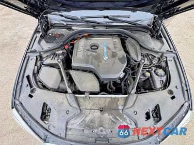 Zdjęcie 7 z 10 samochodu: 2018 BMW 530XE VIN:WBAJB1C54JB084547 - miniatura