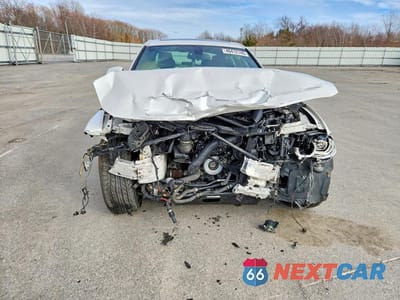 Piąte zdjęcie samochodu w środku: 2017 BMW 330 XI VIN:WBA8D9G35HNU63663 - miniatura